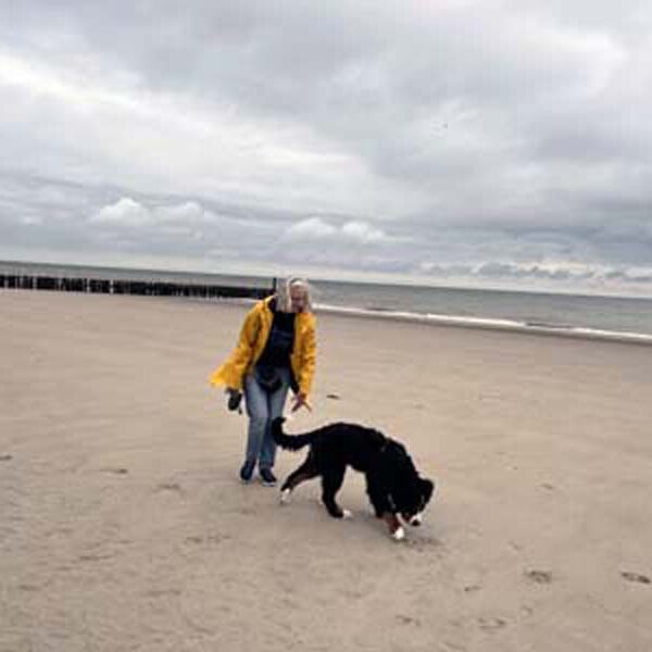 Spielen am Strand mit Cheffin...